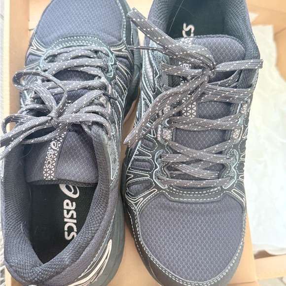 ASICS Gray Gel Venture 7 Shoes - Picture 1 of 5